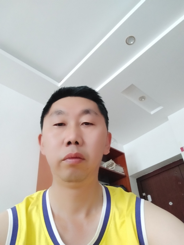 写尽半生纸上酸的第一张照片--长春相亲服务中心