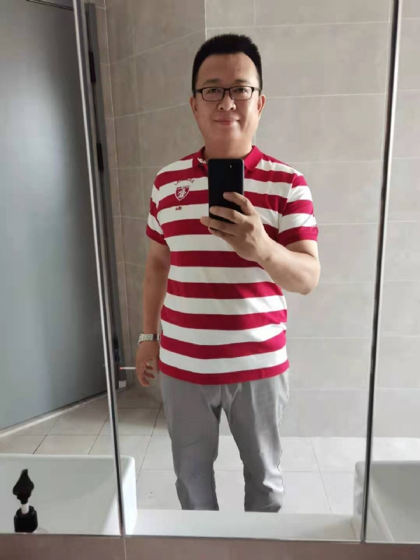 行走的打桩机的第二张照片--长春相亲服务中心