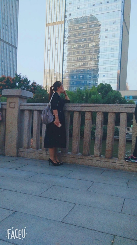 清秋的第二张照片--长春相亲服务中心