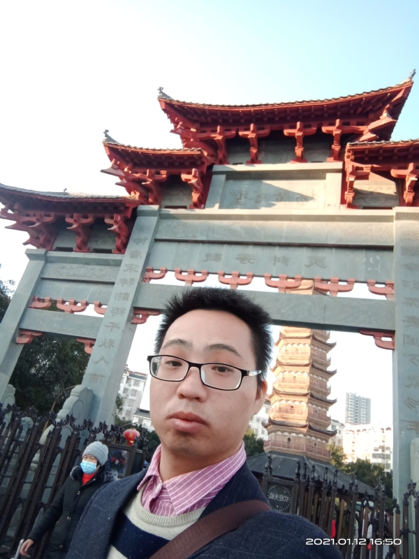 碧血丹心的第一张照片--长春相亲服务中心