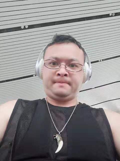 醉叶孤城的第一张照片--长春相亲服务中心