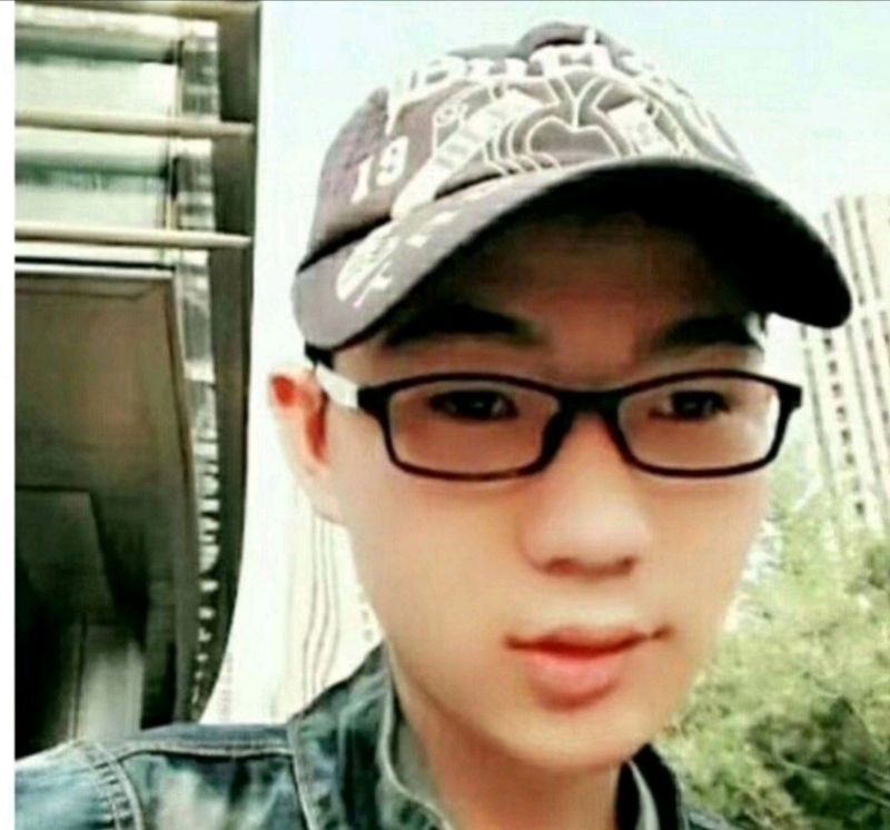 小霪虫的第三张照片--长春相亲服务中心