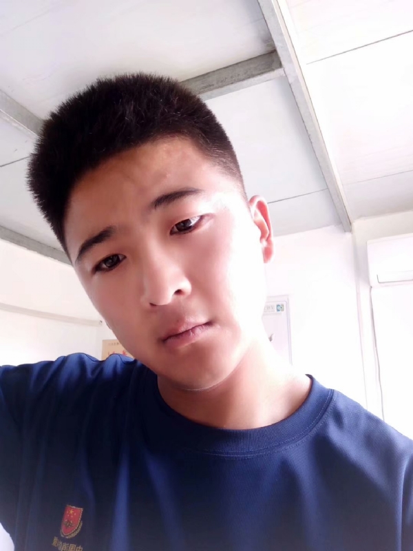 脸红相遇的第一张照片--长春相亲服务中心