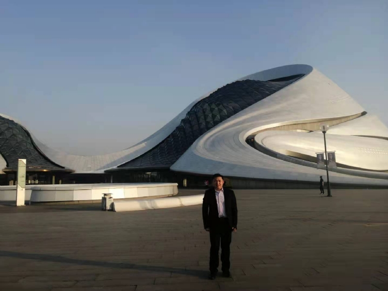 荣荣的第一张照片--长春相亲服务中心