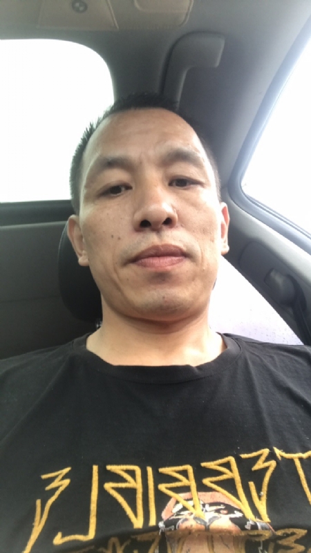 迷茫的第一张照片--长春相亲服务中心