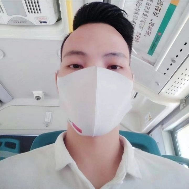 摆渡者的第一张照片--长春相亲服务中心