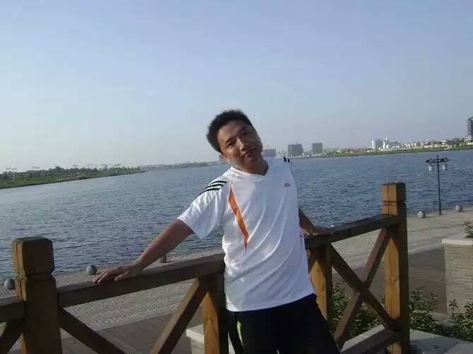 才乡痴情的第二张照片--长春相亲服务中心