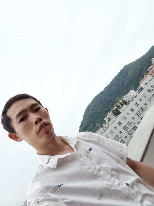 会飞的鱼的第一张照片--长春相亲服务中心