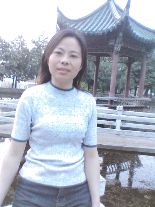 小草的第二张照片--长春相亲服务中心