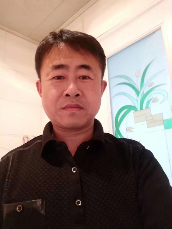 坦率的第一张照片--长春相亲服务中心