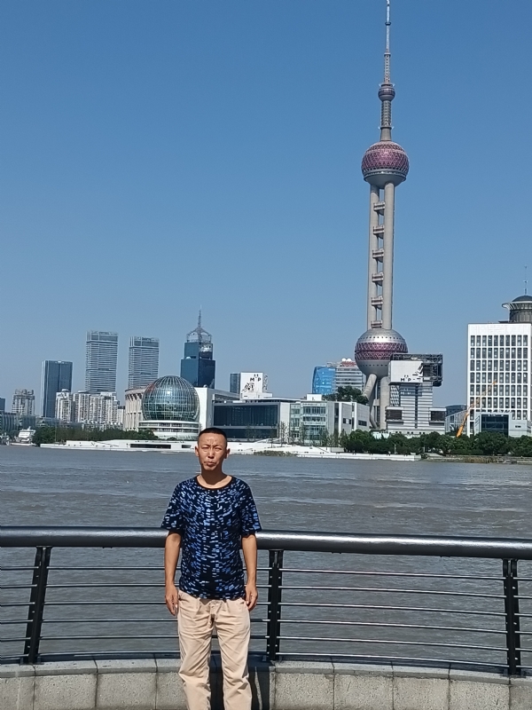 伪装浪漫的第一张照片--长春相亲服务中心