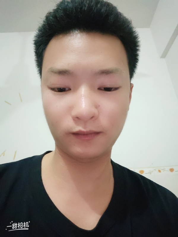 孤狼的第二张照片--长春相亲服务中心