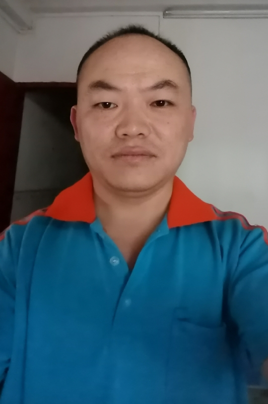 与子携老的第八张照片--长春相亲服务中心