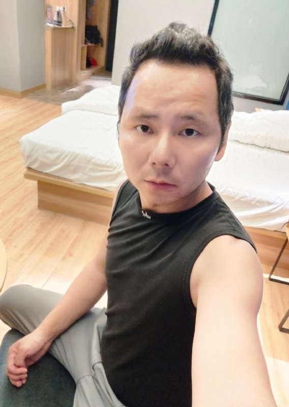 爱远的要命的第一张照片--长春相亲服务中心