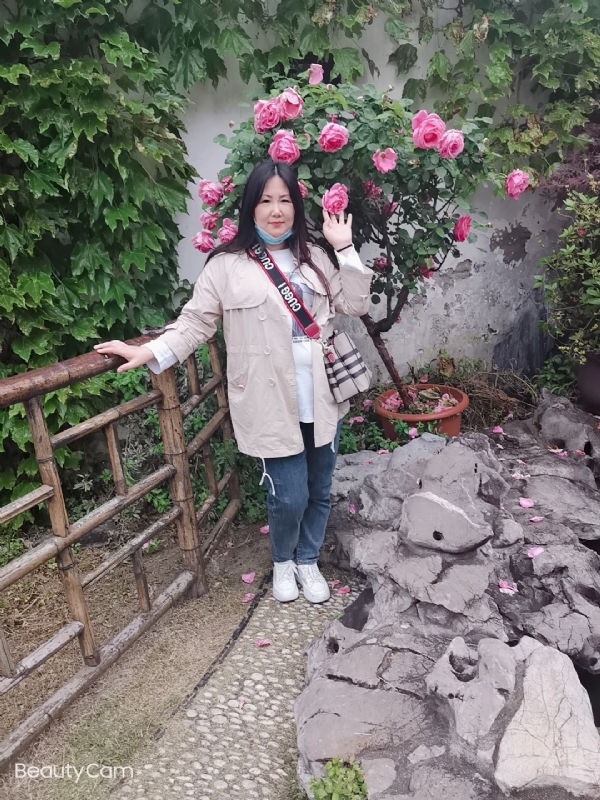 乖乖一女的第三张照片--长春相亲服务中心