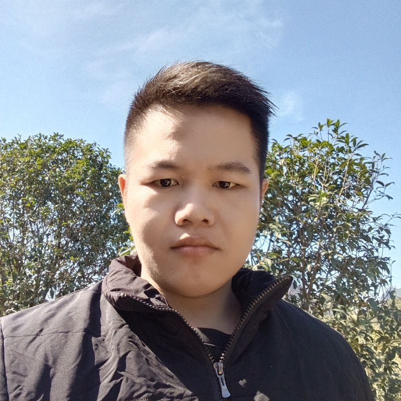 龙怀的第二张照片--长春相亲服务中心