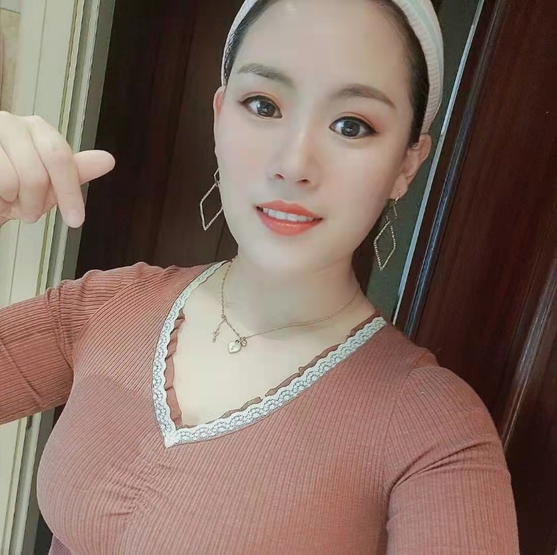 蜜&糖的第一张照片--长春相亲服务中心