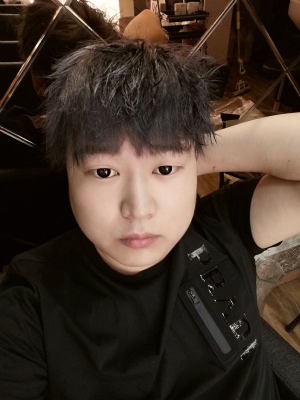 夜微凉的第二张照片--长春相亲服务中心