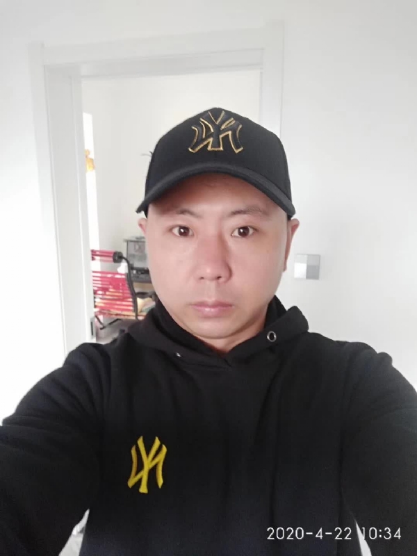 风起的第一张照片--长春相亲服务中心