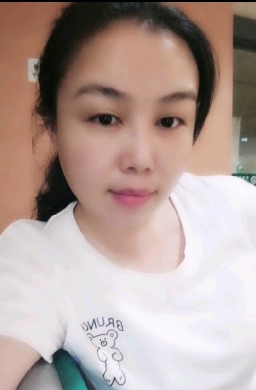 淡淡的云的第二张照片--长春相亲服务中心