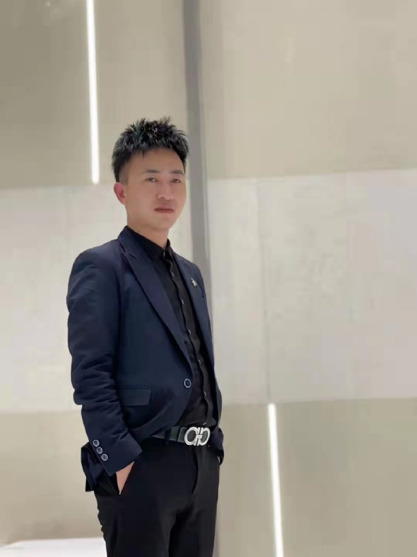 宋定鸿的第二张照片--长春相亲服务中心