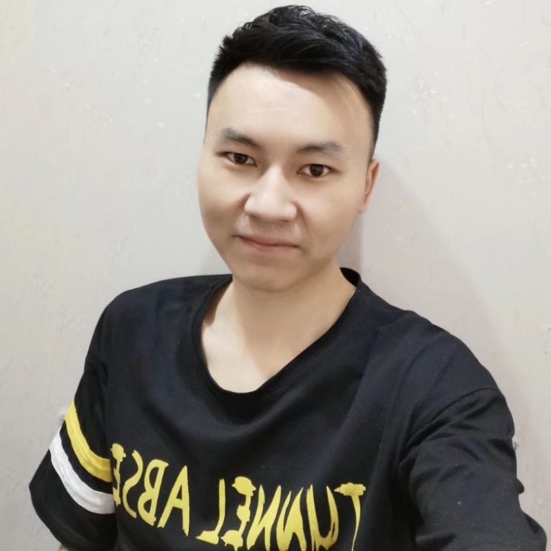 大男孩的第一张照片--长春相亲服务中心