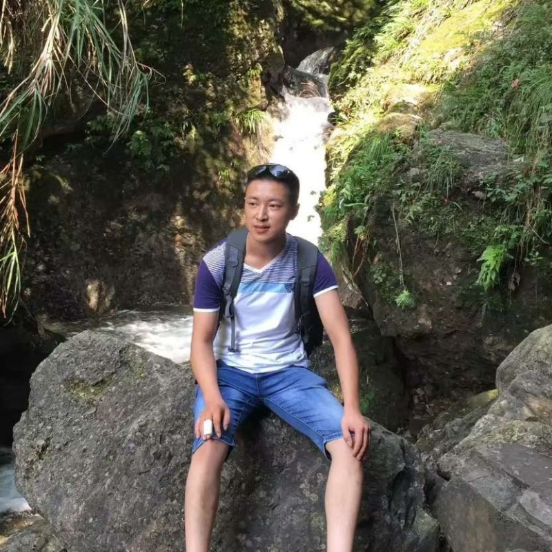 人杰地也灵的第一张照片--长春相亲服务中心