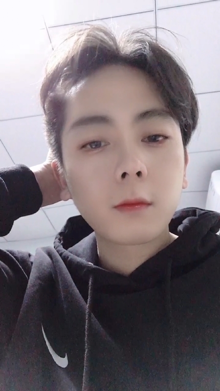 鹤枫的第一张照片--长春相亲服务中心