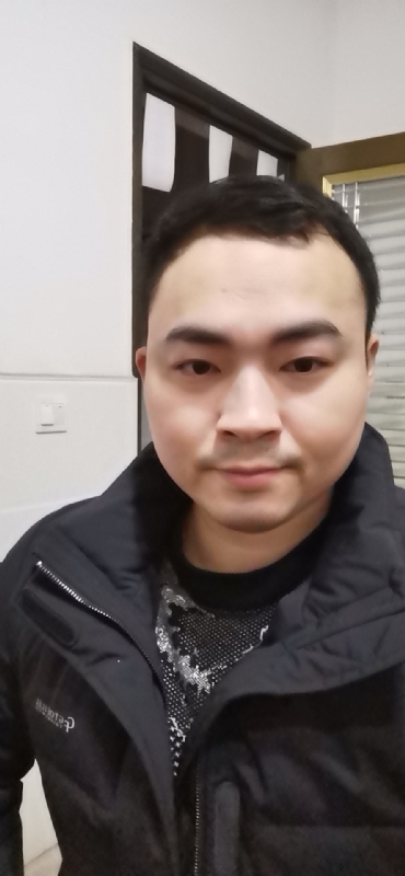 老实人的第一张照片--长春相亲服务中心