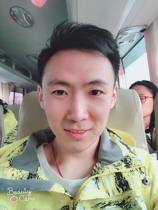 郭白白的第二张照片--长春相亲服务中心