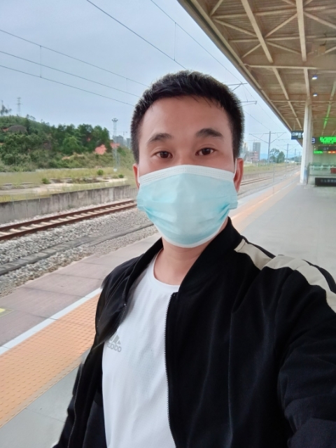 小李的第一张照片--长春相亲服务中心