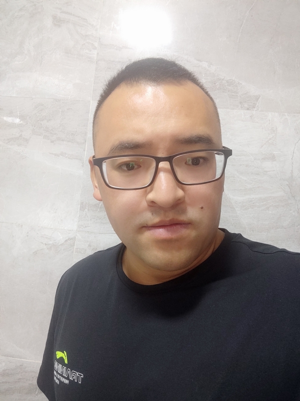 只愿得一人心的第四张照片--长春相亲服务中心