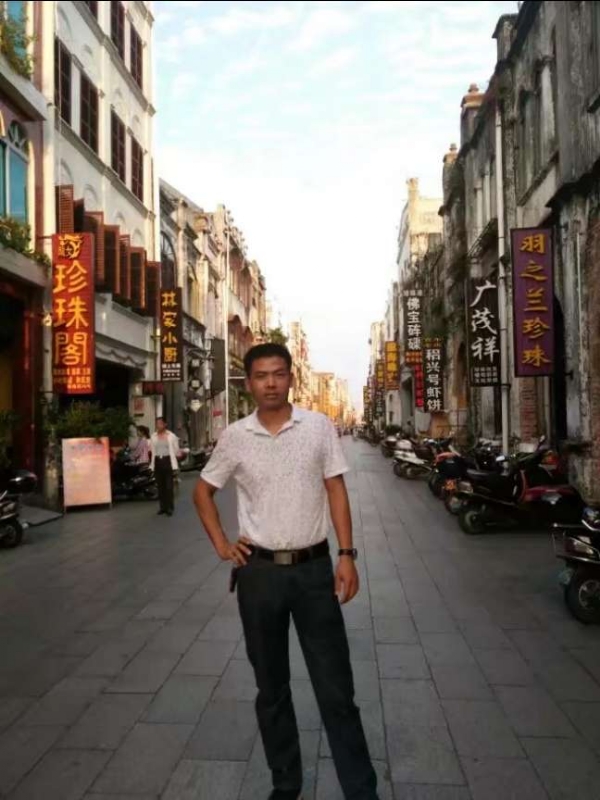 爱生活爱健康的第一张照片--长春相亲服务中心