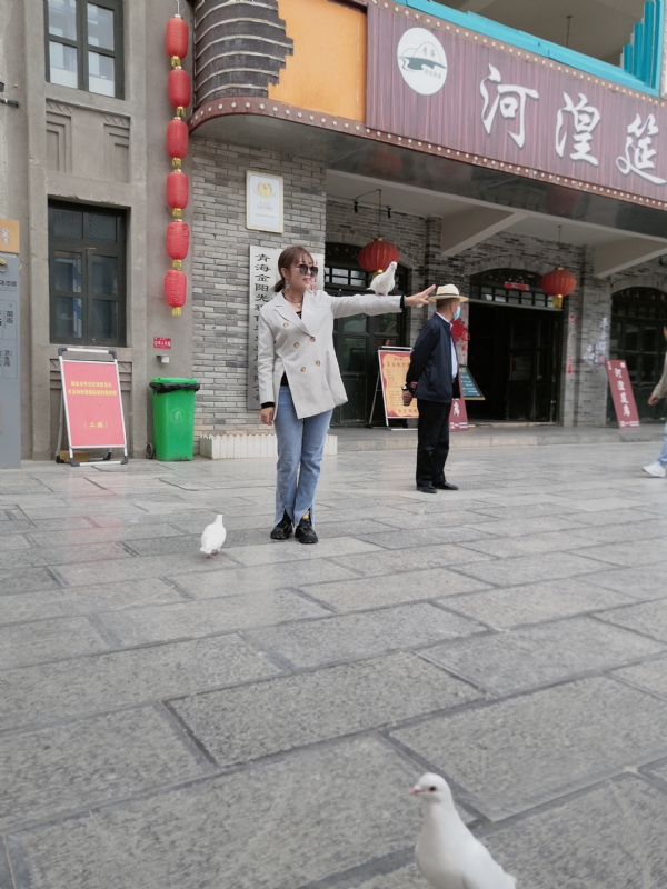 艳艳的第一张照片--长春相亲服务中心