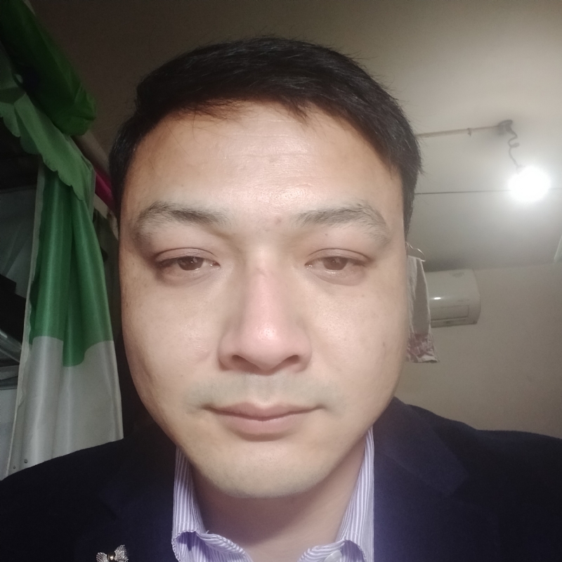 诸先生的第一张照片--长春相亲服务中心