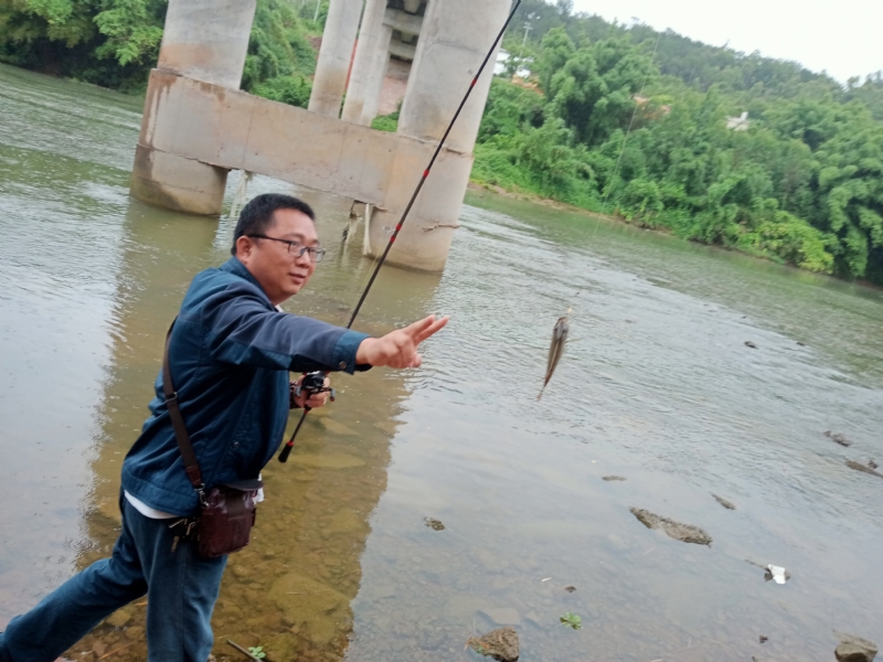 峰的第二张照片--长春相亲服务中心