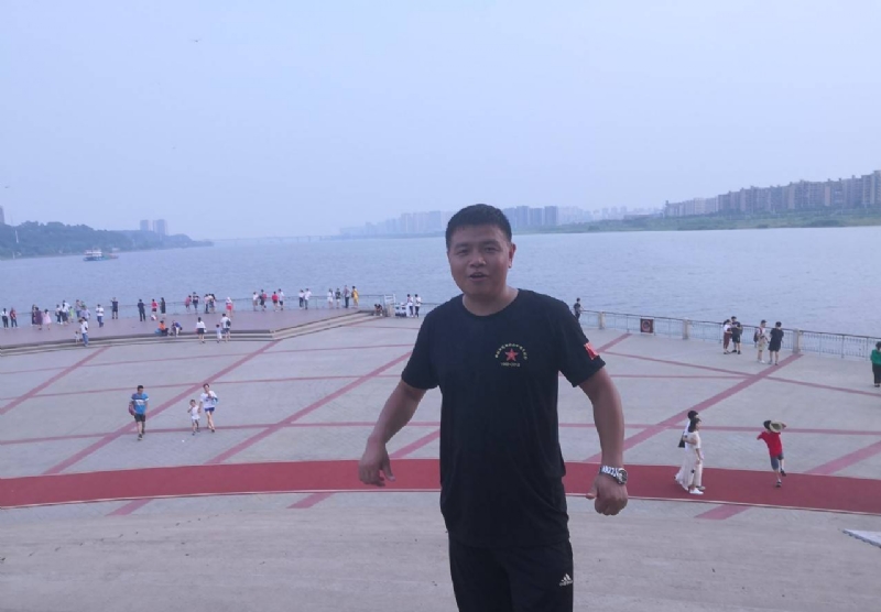 曾经心疼的我的第一张照片--长春相亲服务中心