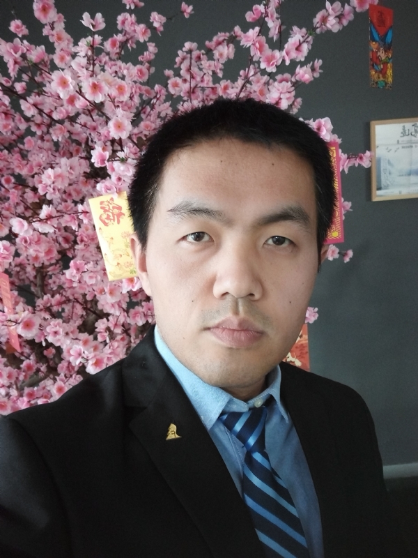 我就是个翻译的第二张照片--长春相亲服务中心