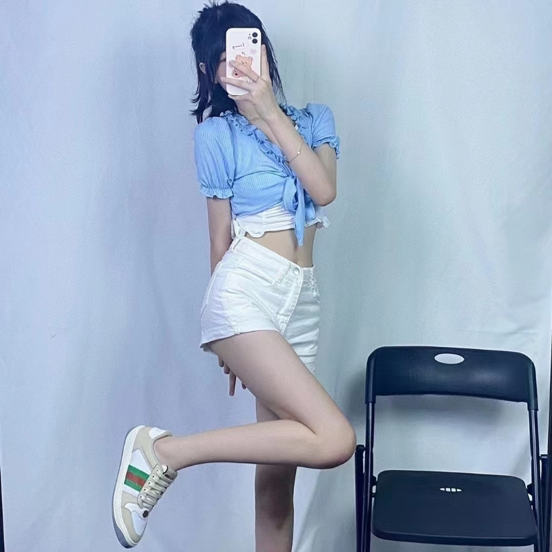 宝宝的第一张照片--长春相亲服务中心