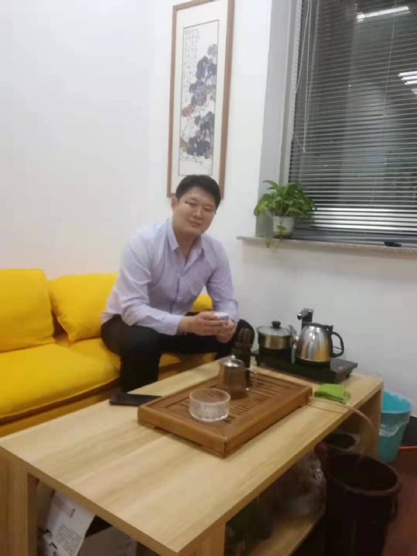 阳光的第一张照片--长春相亲服务中心