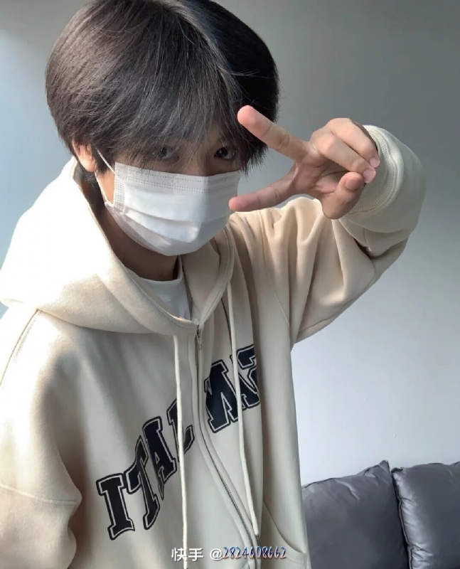 emo的风的第一张照片--长春相亲服务中心