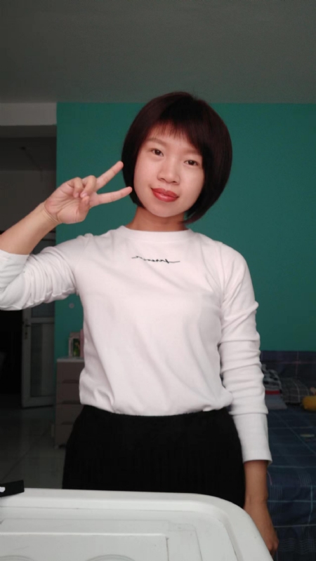 向日葵的第一张照片--长春相亲服务中心