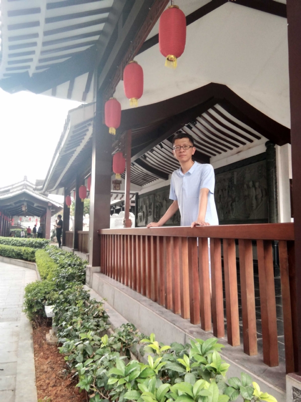 lijian的第一张照片--长春相亲服务中心