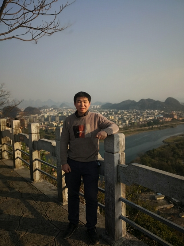 漓江之上的第三张照片--长春相亲服务中心