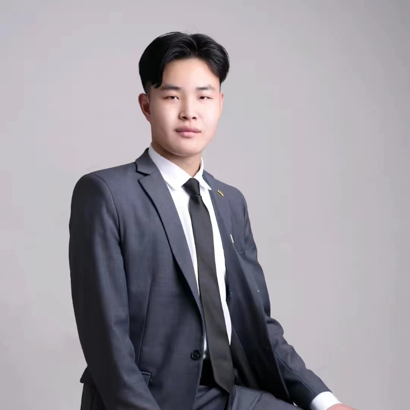 孤独的狼的第一张照片--长春相亲服务中心