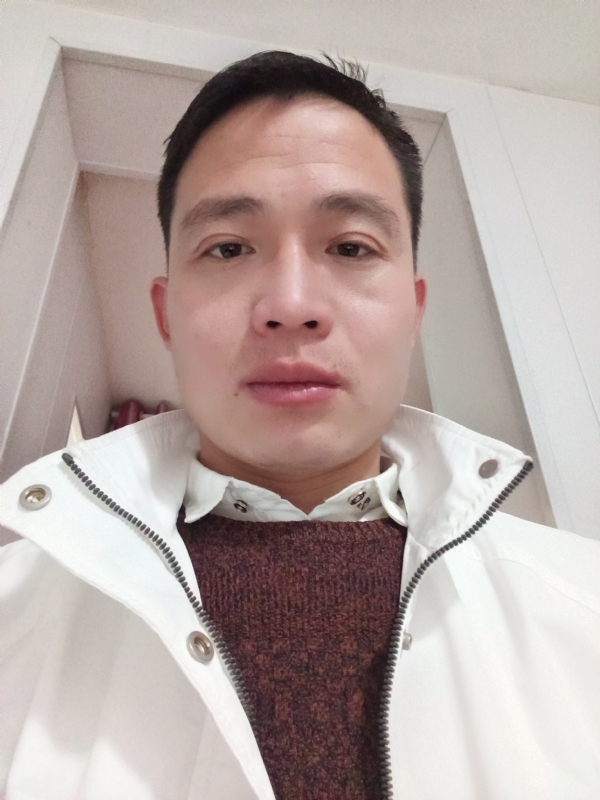 忧伤还是快乐的第一张照片--长春相亲服务中心