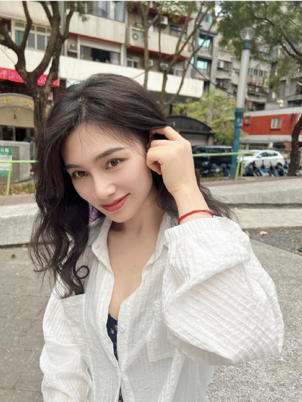 韵韵的第一张照片--长春相亲服务中心