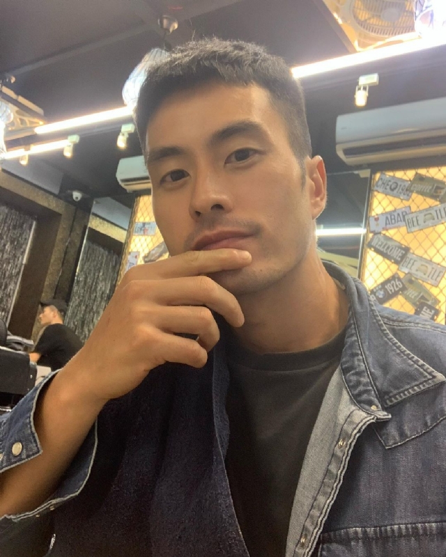 伟业强哥的第一张照片--长春相亲服务中心