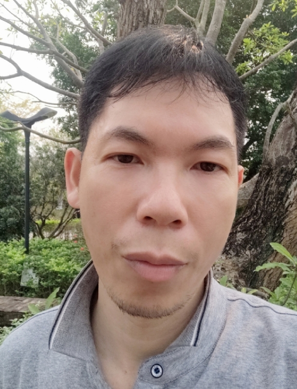 漂浮的云的第一张照片--长春相亲服务中心