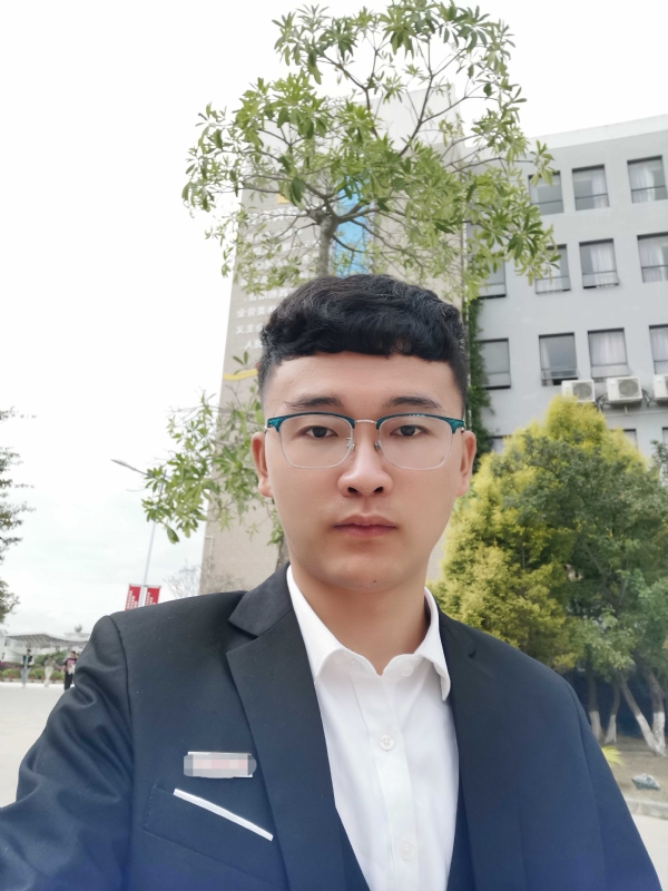 毓文的第二张照片--长春相亲服务中心